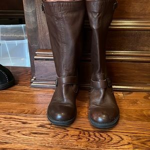 Frye boots soft leather with buckle on side